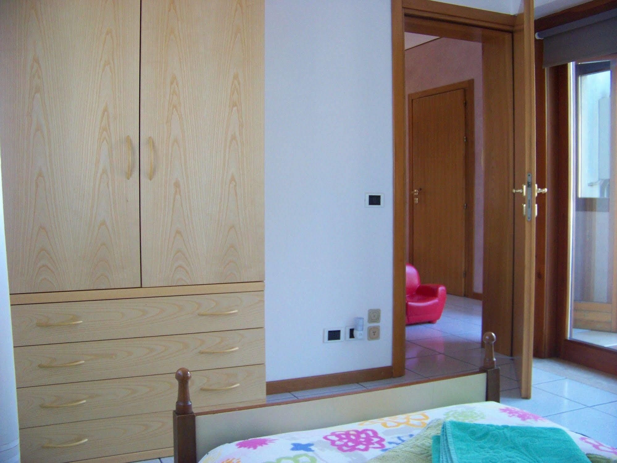 Residenza Capri Apartamento Vicenza Exterior foto